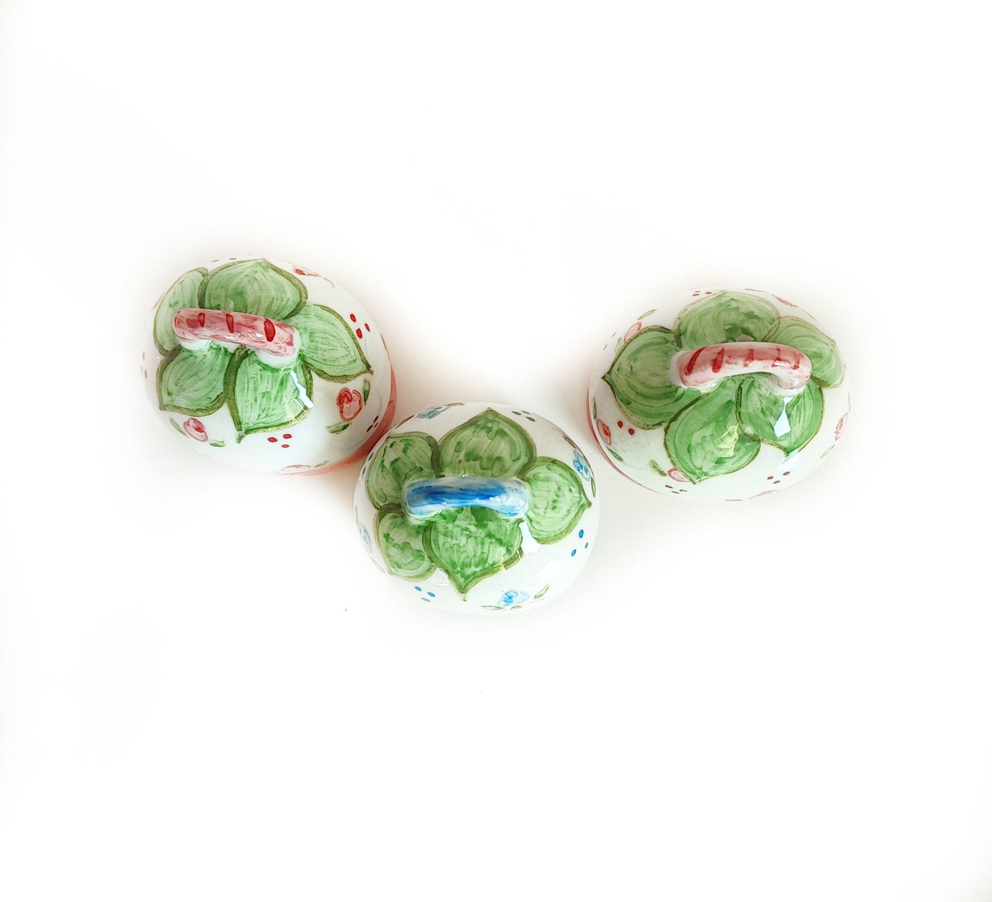 Campanella Capri in ceramica artigianale, dipinta a mano con dettagli unici. Perfetta come bomboniera