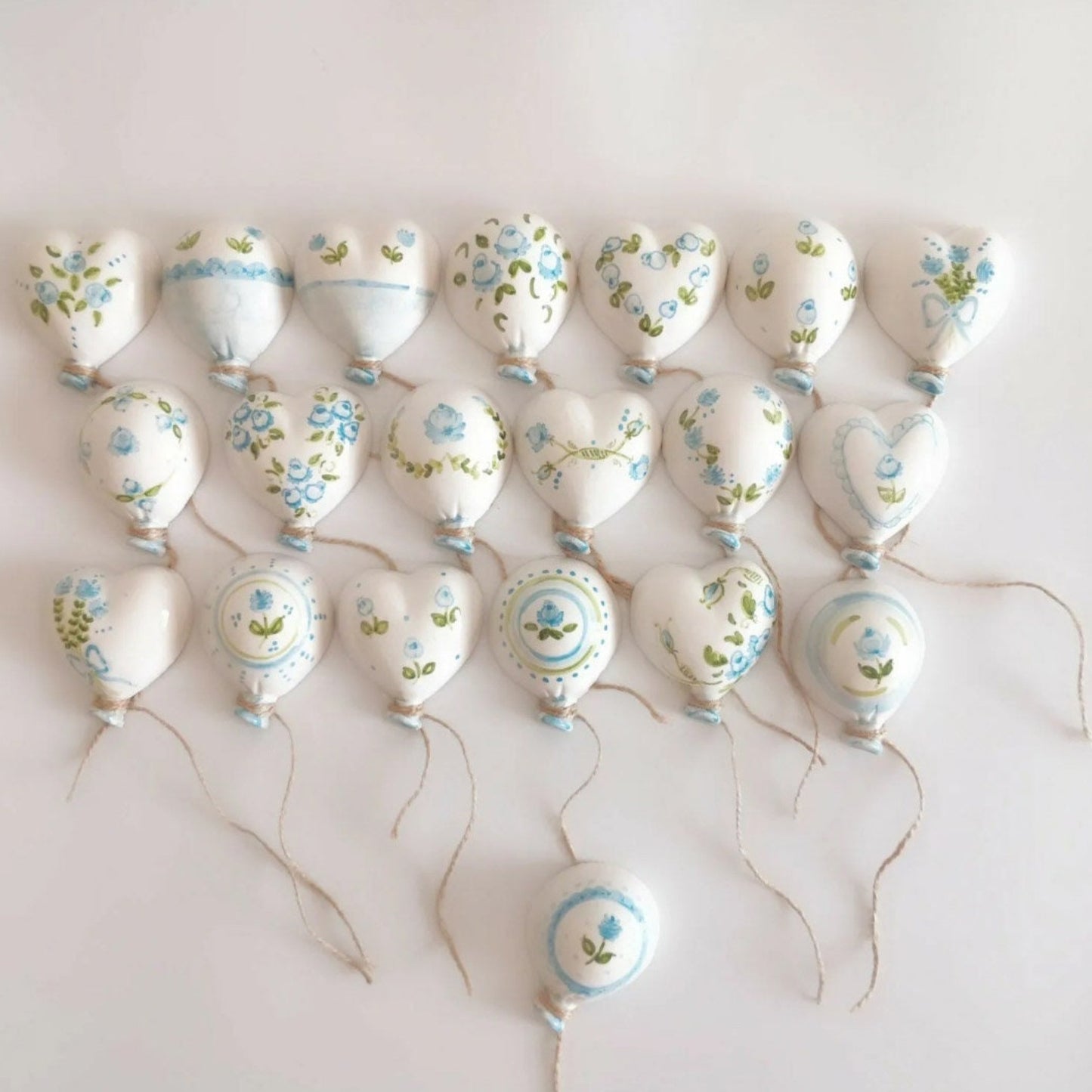 Bomboniera artigianale a forma di palloncino con magnete, decorativa e personalizzabile