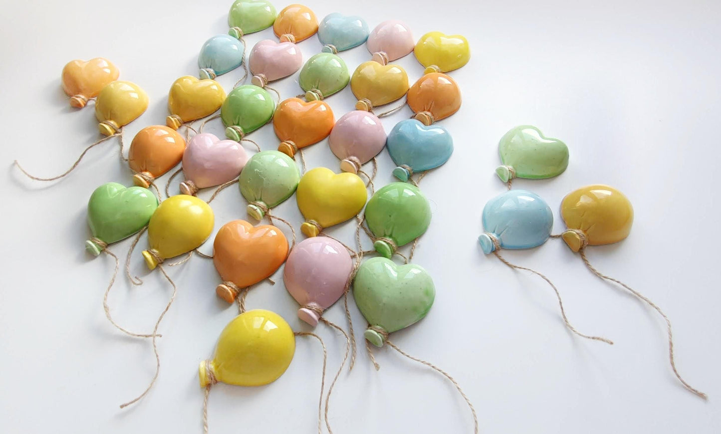 Calamite Artigianali a Forma di Palloncino in Ceramica – Perfette come bomboniere, segnaposto ed eleganti decorazioni!