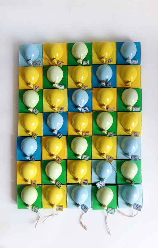    Calamita palloncino in ceramica personalizzata per bomboniere